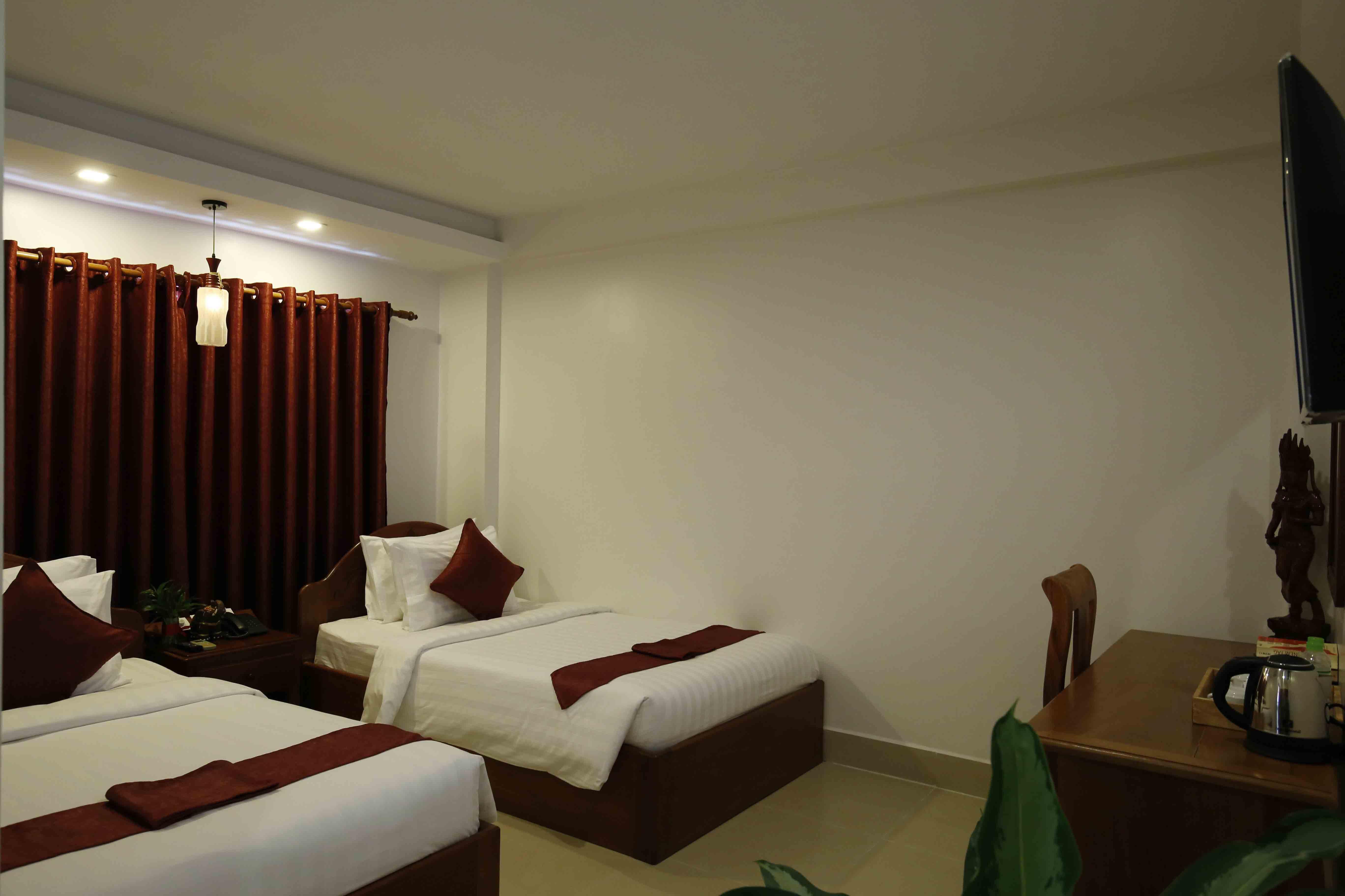 Holy Angkor Hotel Siem Reap Exterior photo