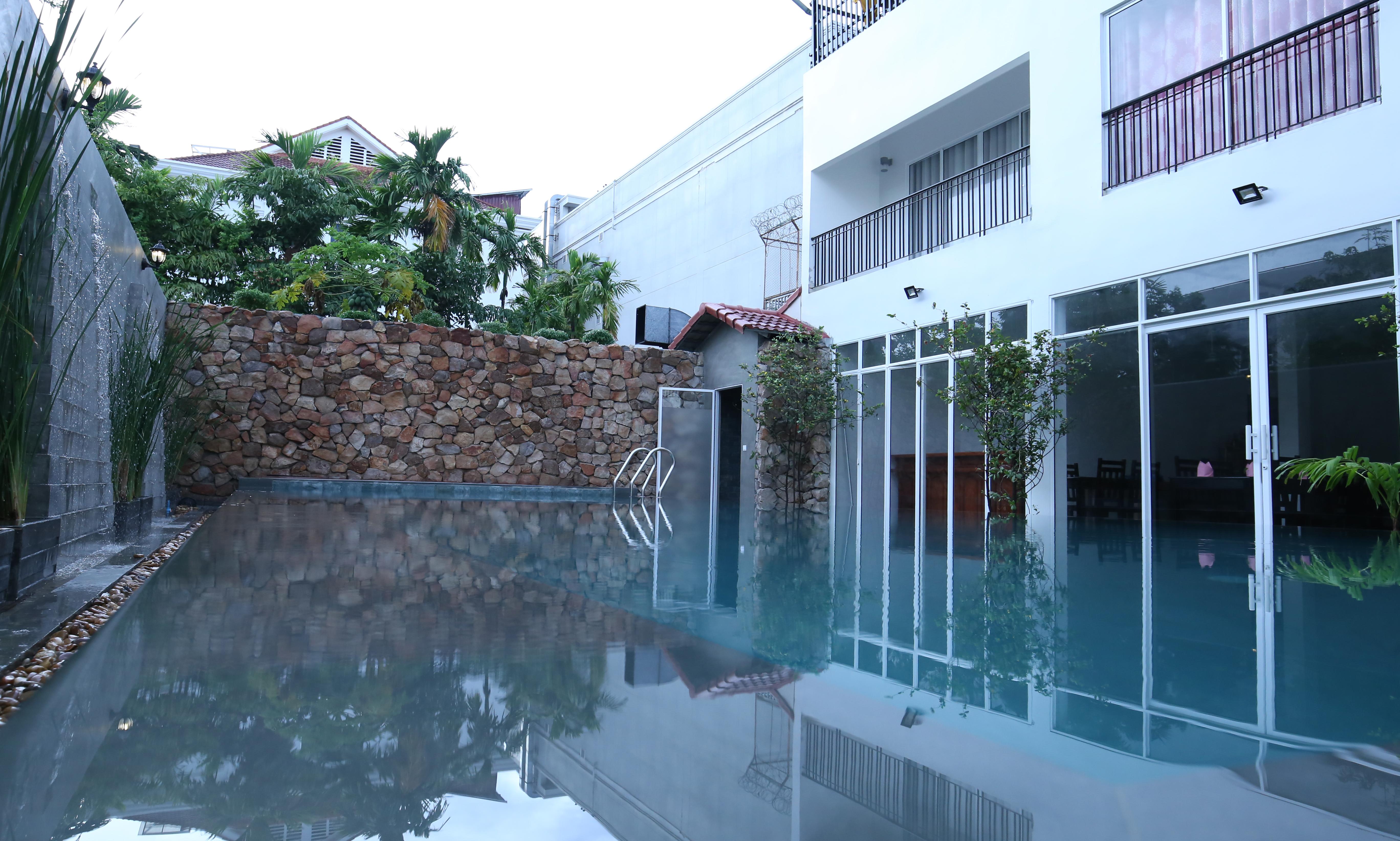 Holy Angkor Hotel Siem Reap Exterior photo